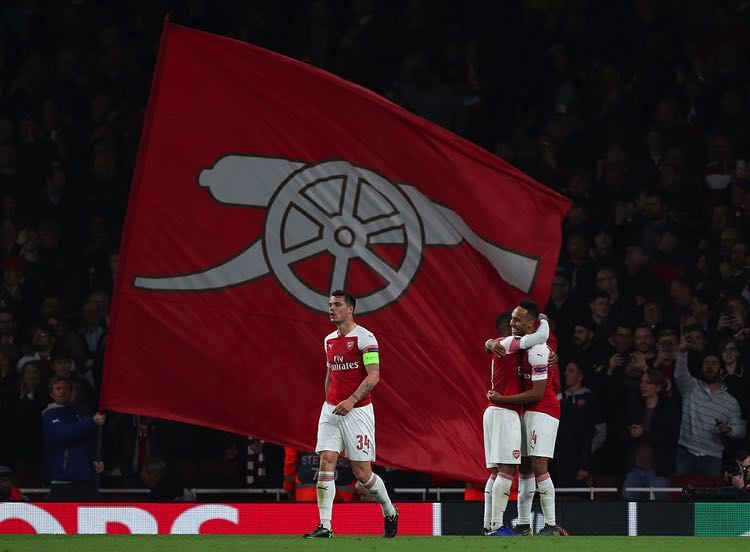 Arsenal gunners flag